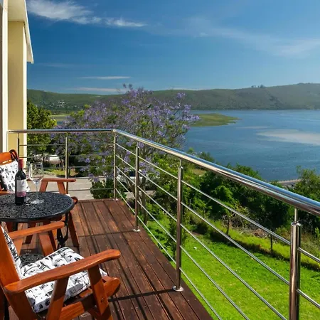 Guest House The Lazy Lion Knysna Room photo