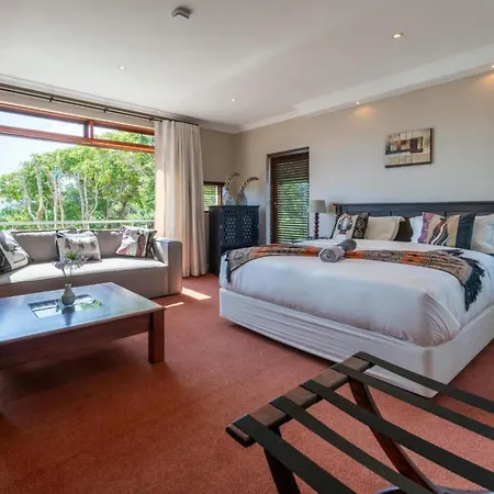 Guest House The Lazy Lion Knysna Room photo