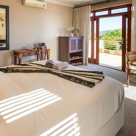 Guest House The Lazy Lion Knysna Exterior photo